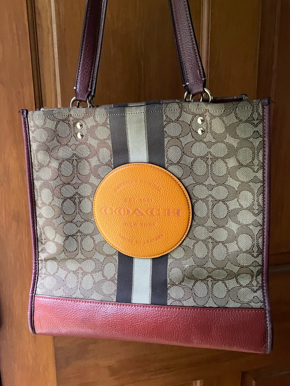 🍒Coach Dempsey Tote in Signature Jacquard with Stripe and Coach Patch 1917🍒